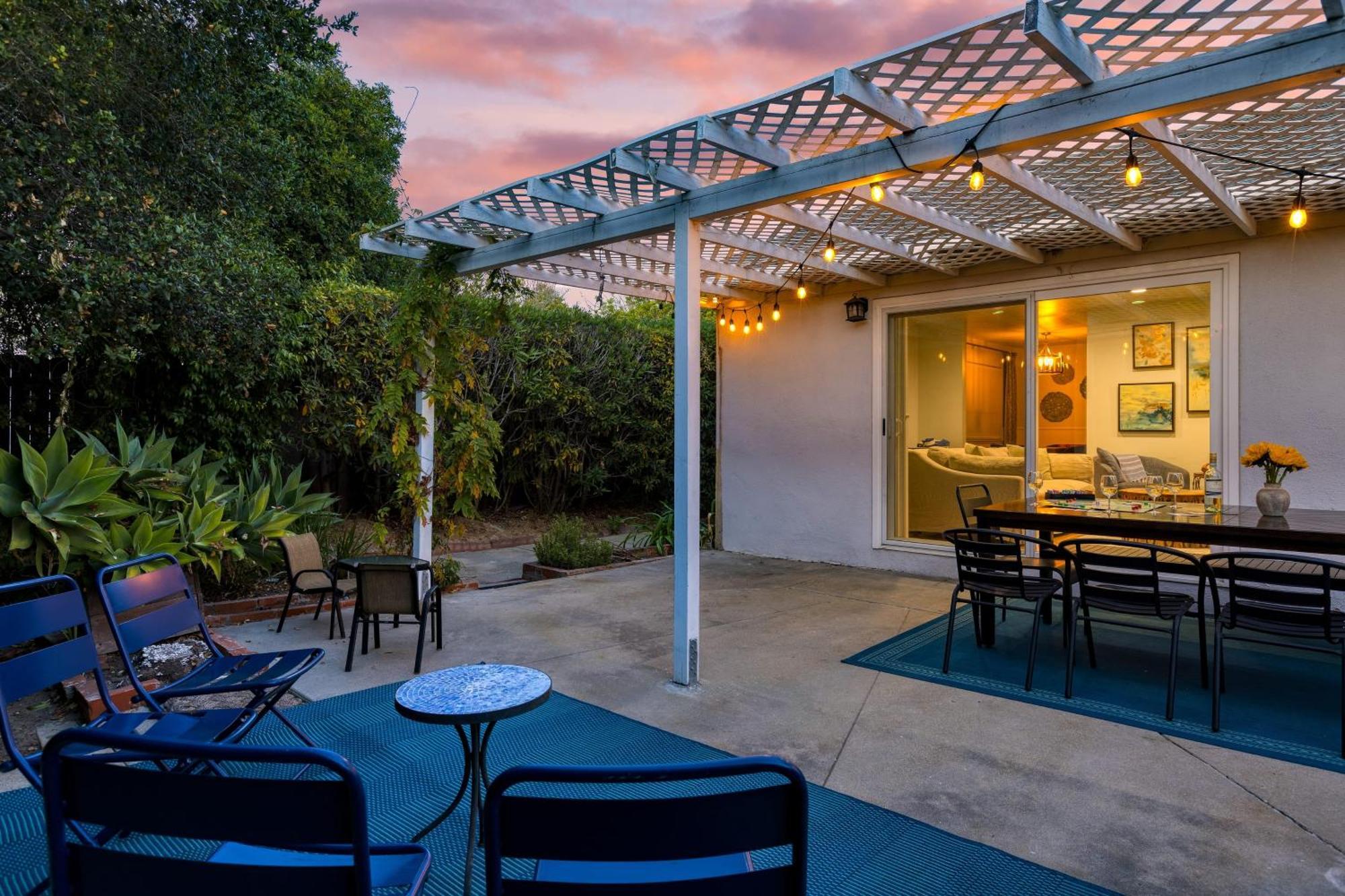 Goleta Getaway By Avantstay Private Backyard 1.5Mi To The Beach Santa Bárbara Exterior foto